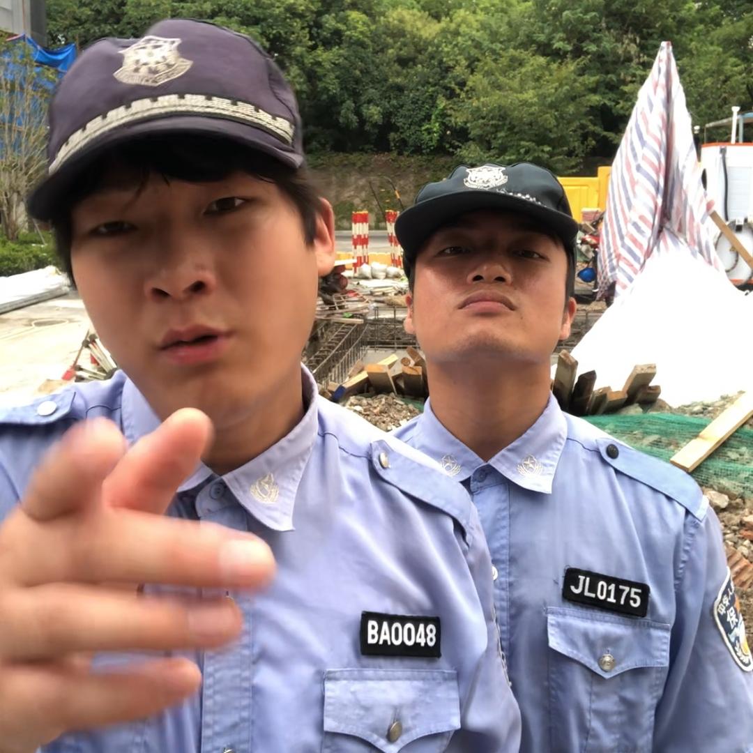 阿敏啊辰与小波