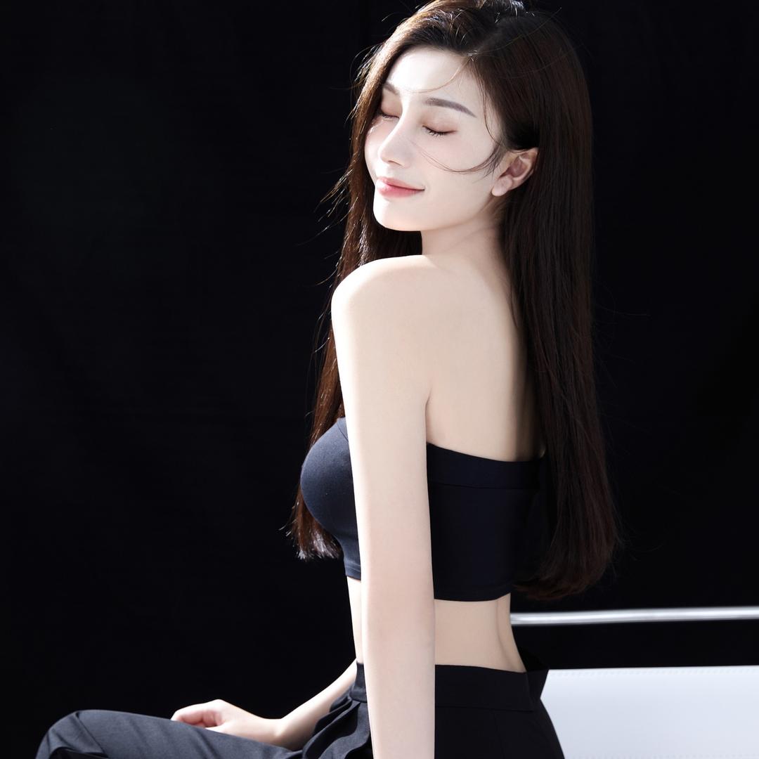 小画妍