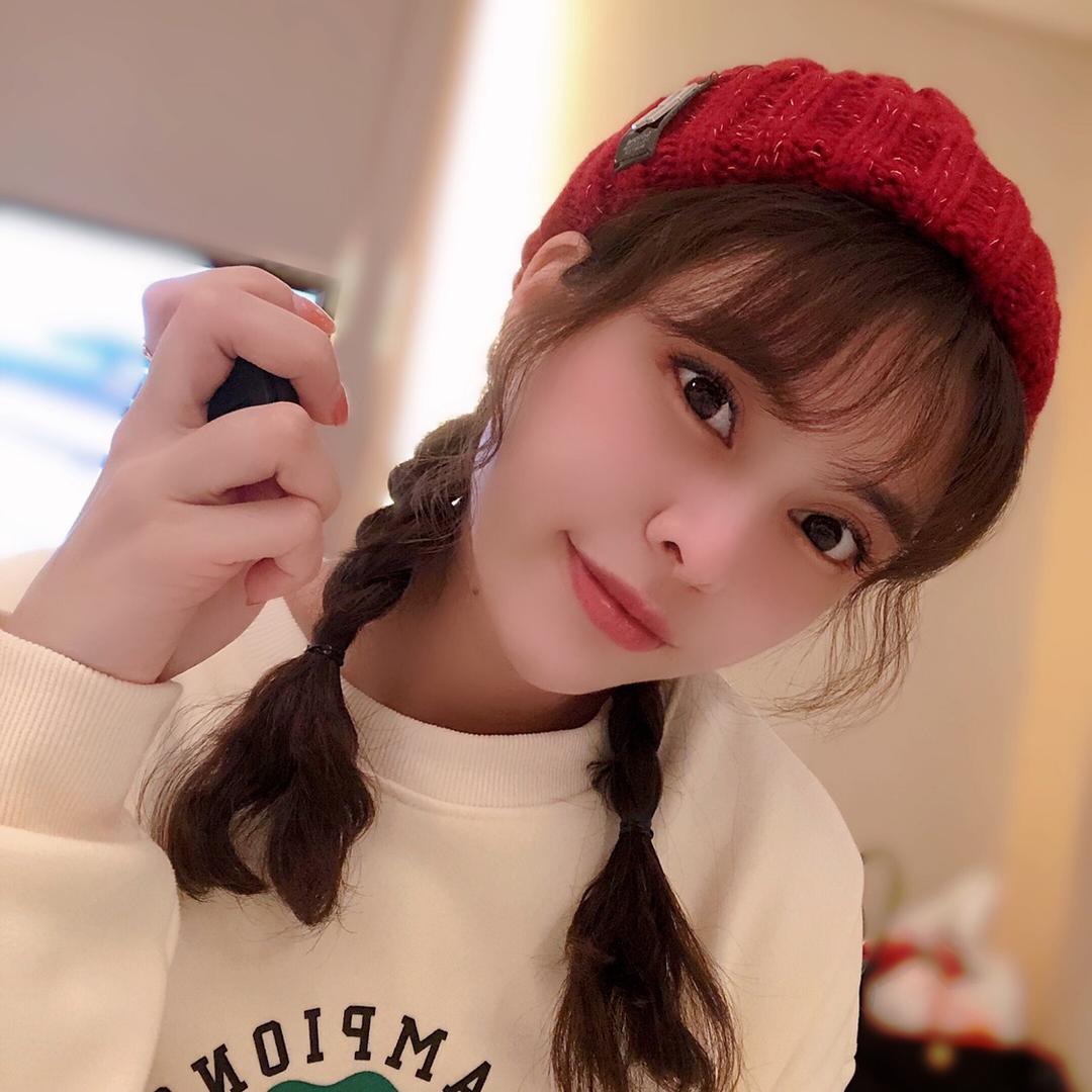 黄悦