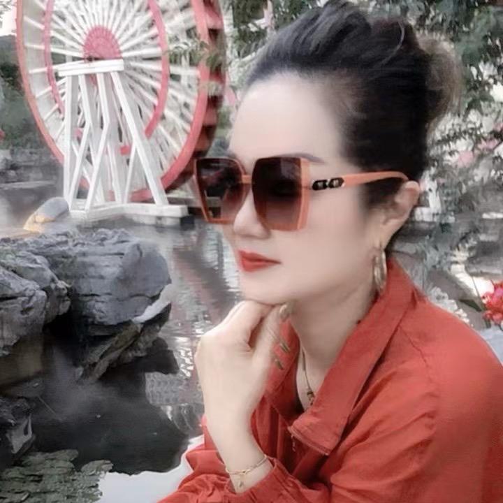 含山县商贸城完美公主