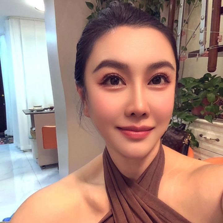 @糖水铺的美业老板娘