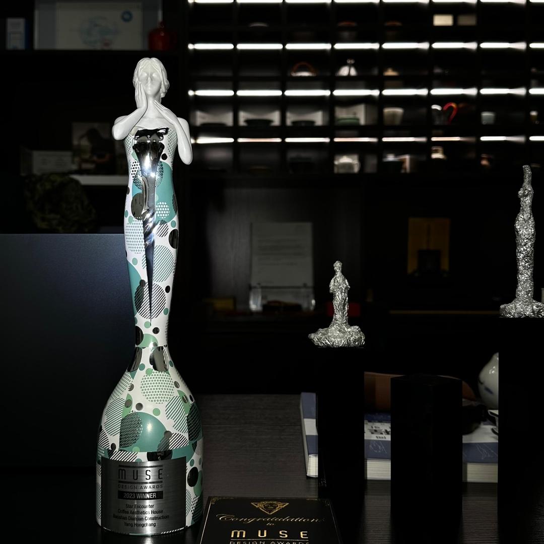 樸捨製簡AESTHETICS