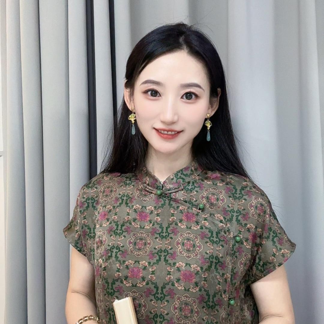 甜甜·莲遇曦丝绸