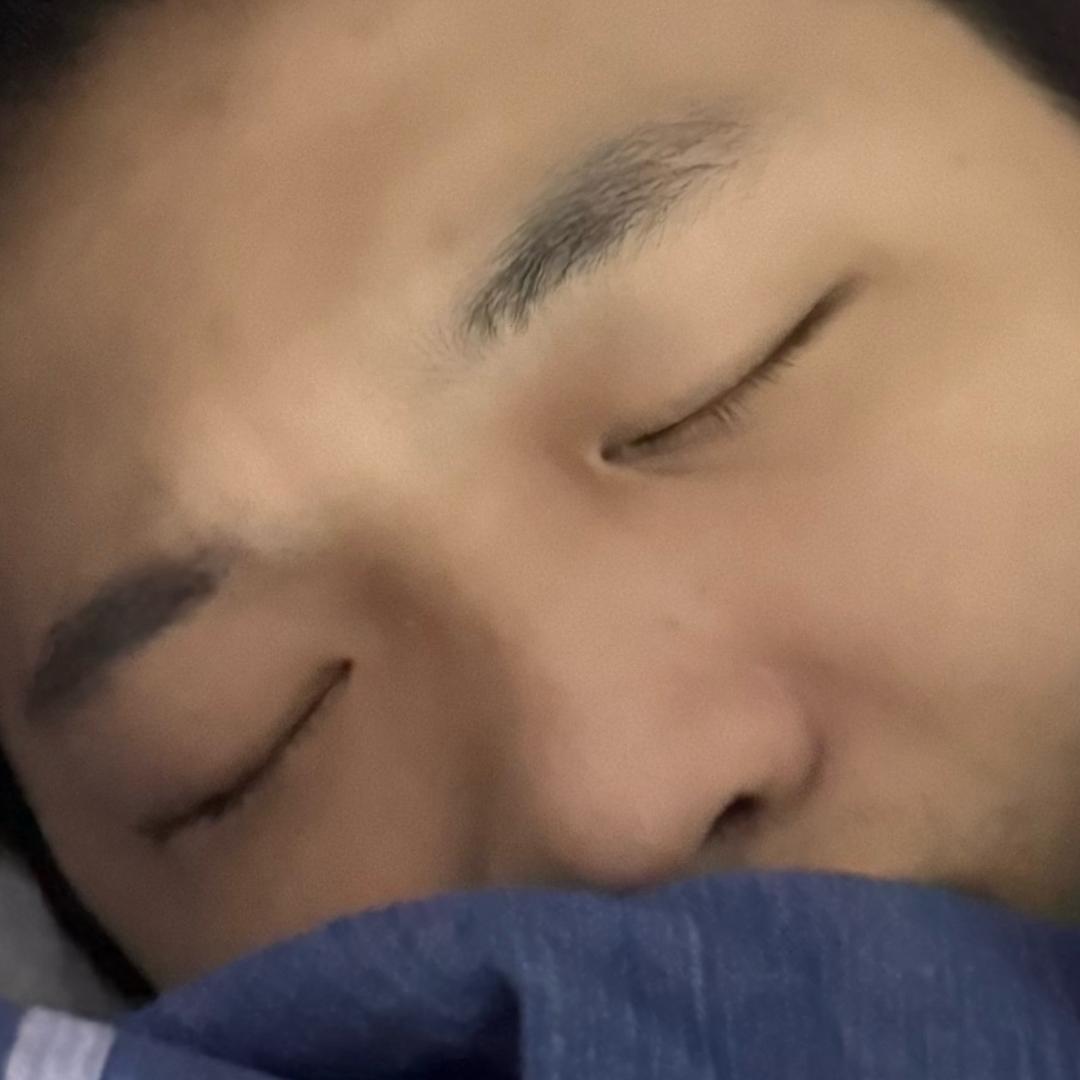一o
