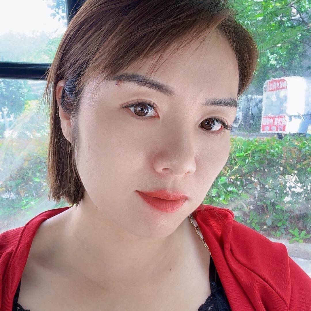 阜阳艳姐（越努力越幸运）
