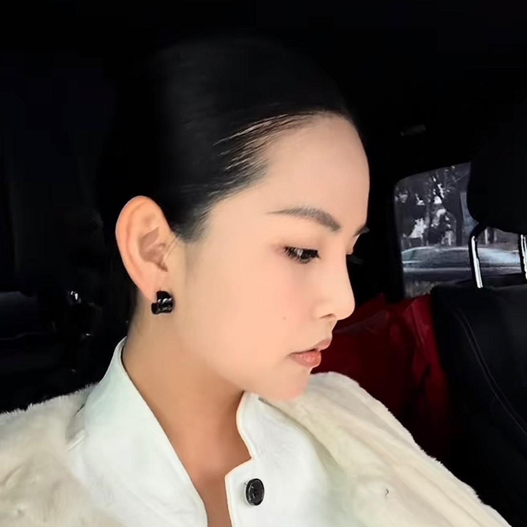 MG阿文-木岸女装