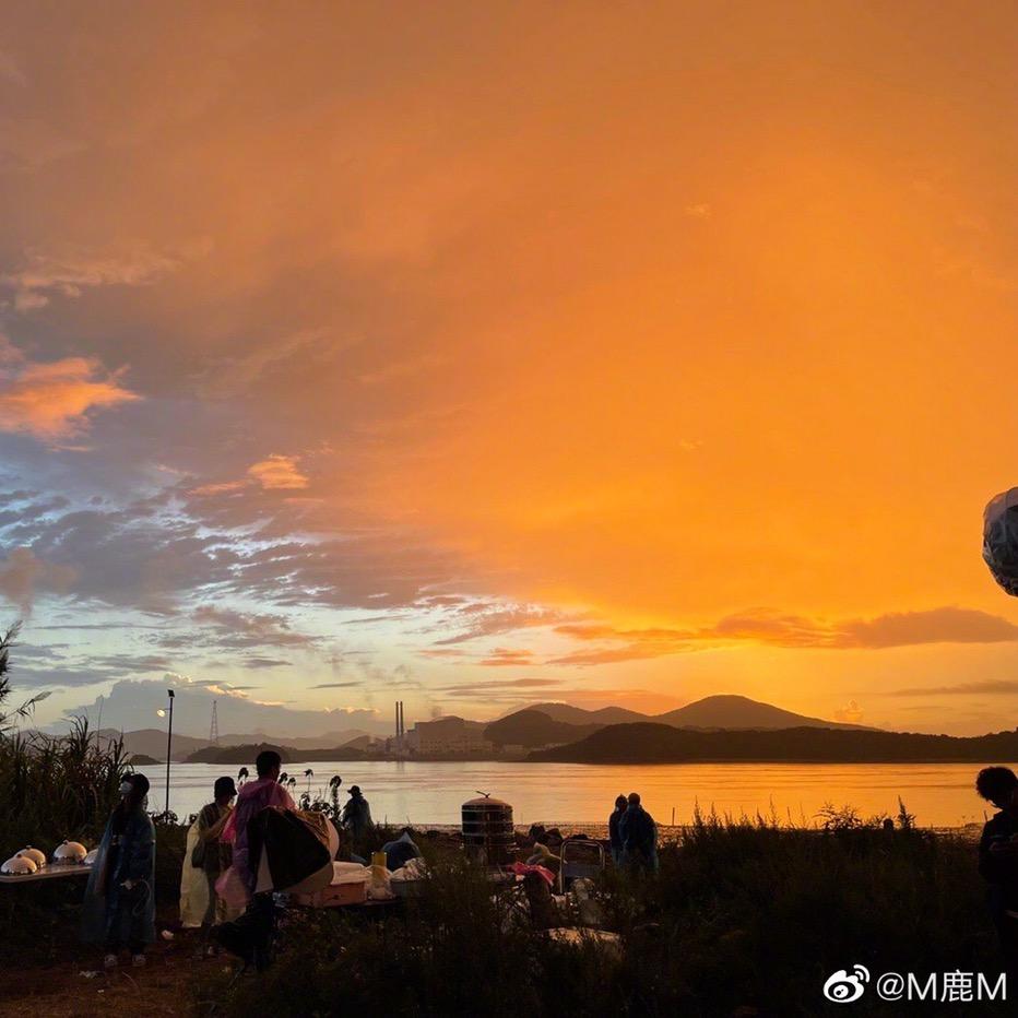 吃珊瑚的鲨鱼🦈