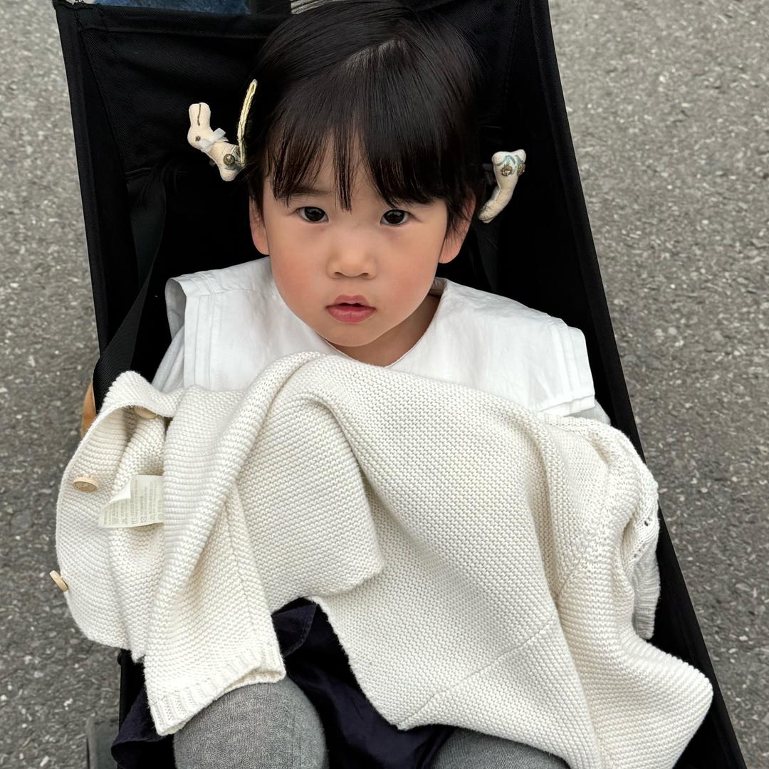ZHU、