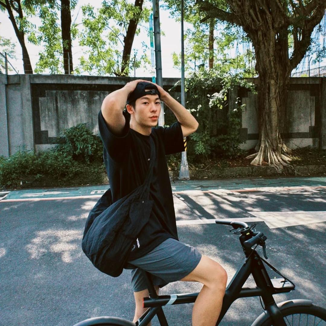 开心的穿搭日记