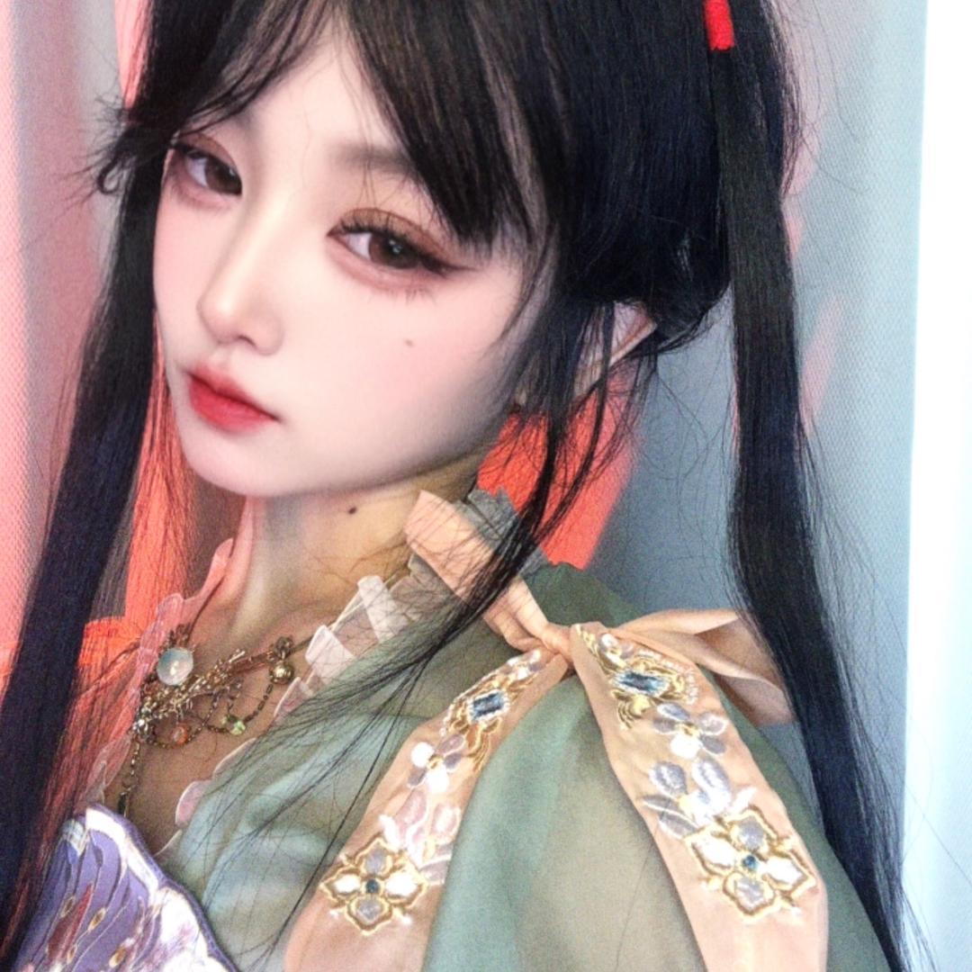 格格不巫