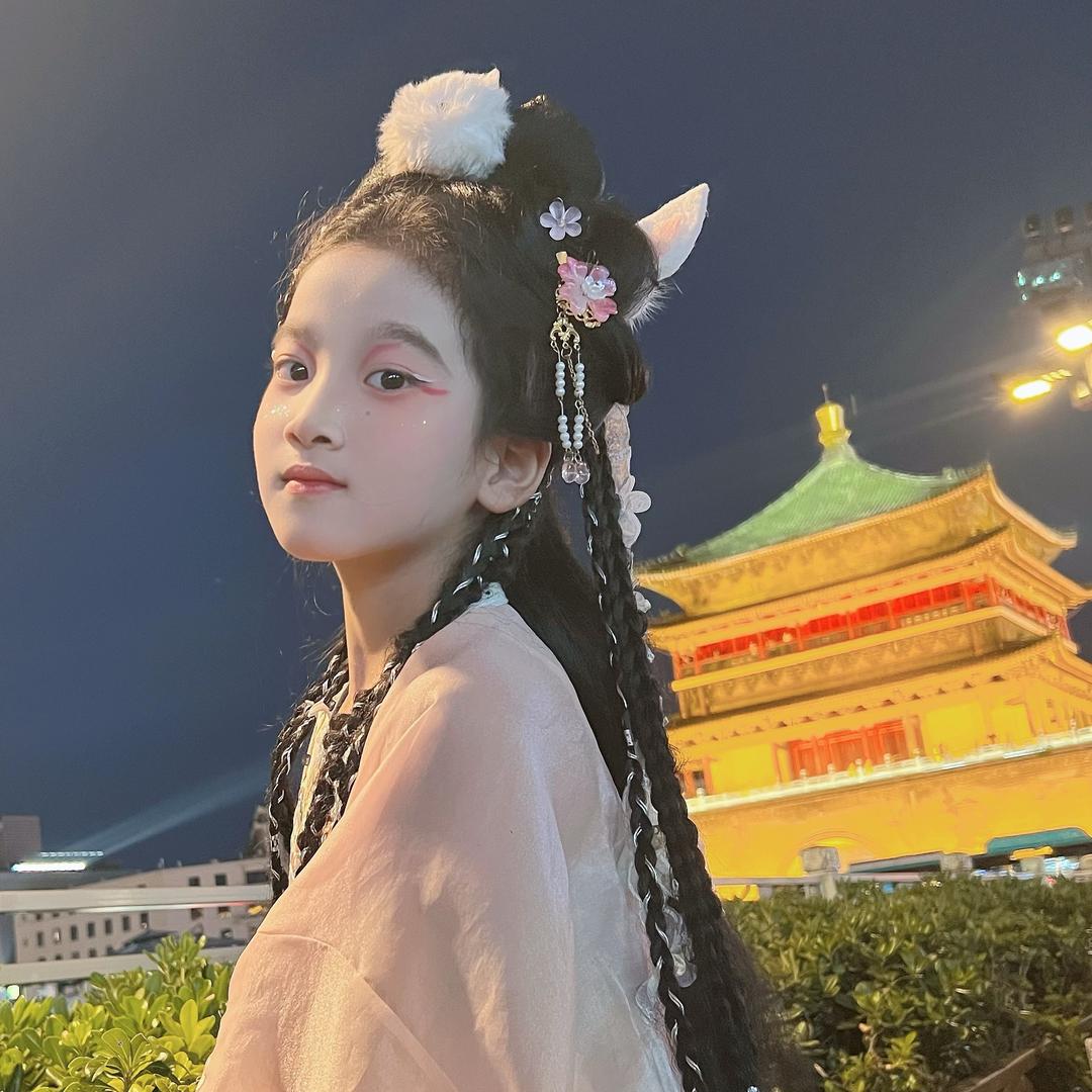熙若妮妮