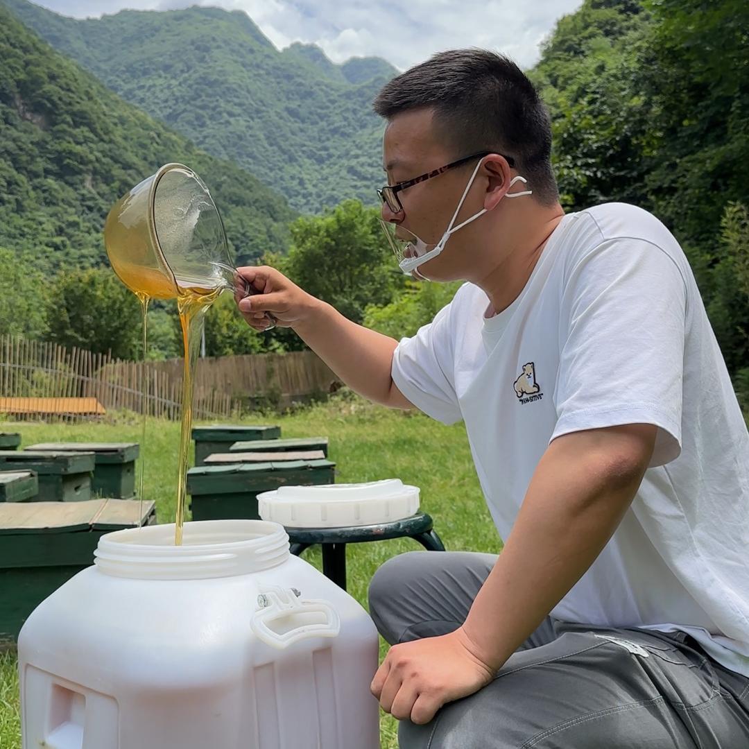 雷小蜂(只卖真蜂蜜）