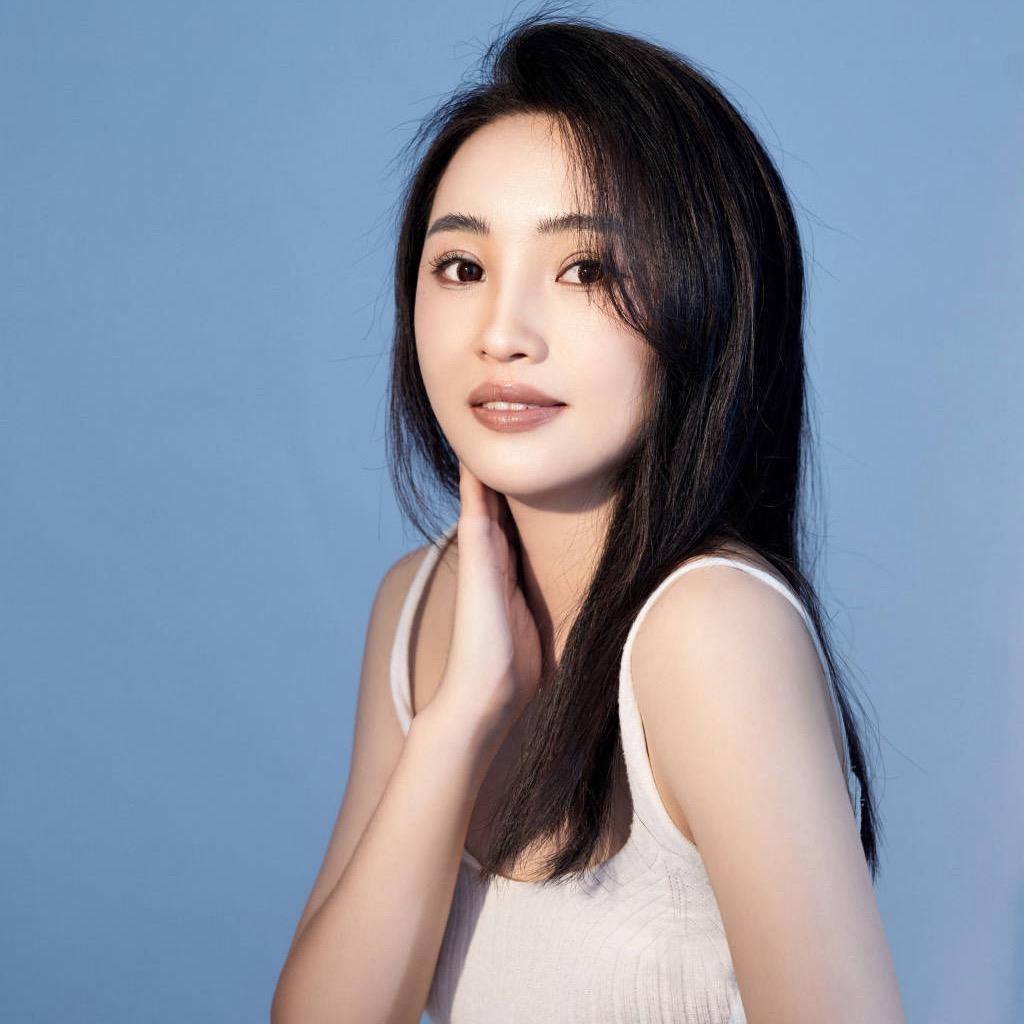 俞芳（俞佳琳）