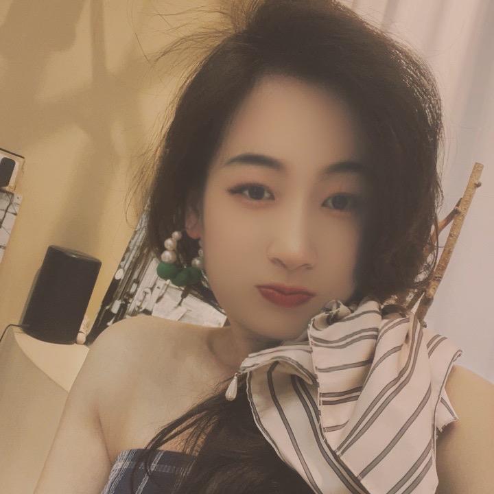 卡卡屋服饰
