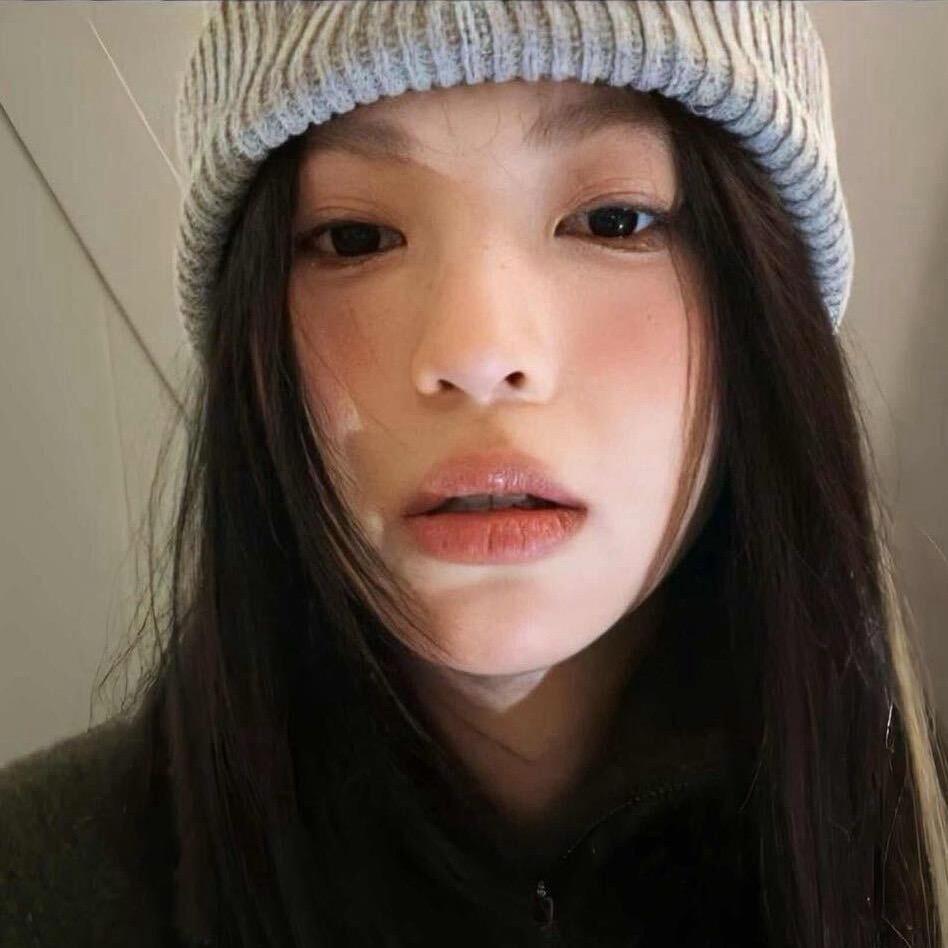 少妇沙手
