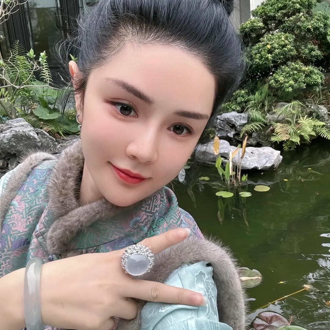 楠姐👑徐楠楠 发光人生