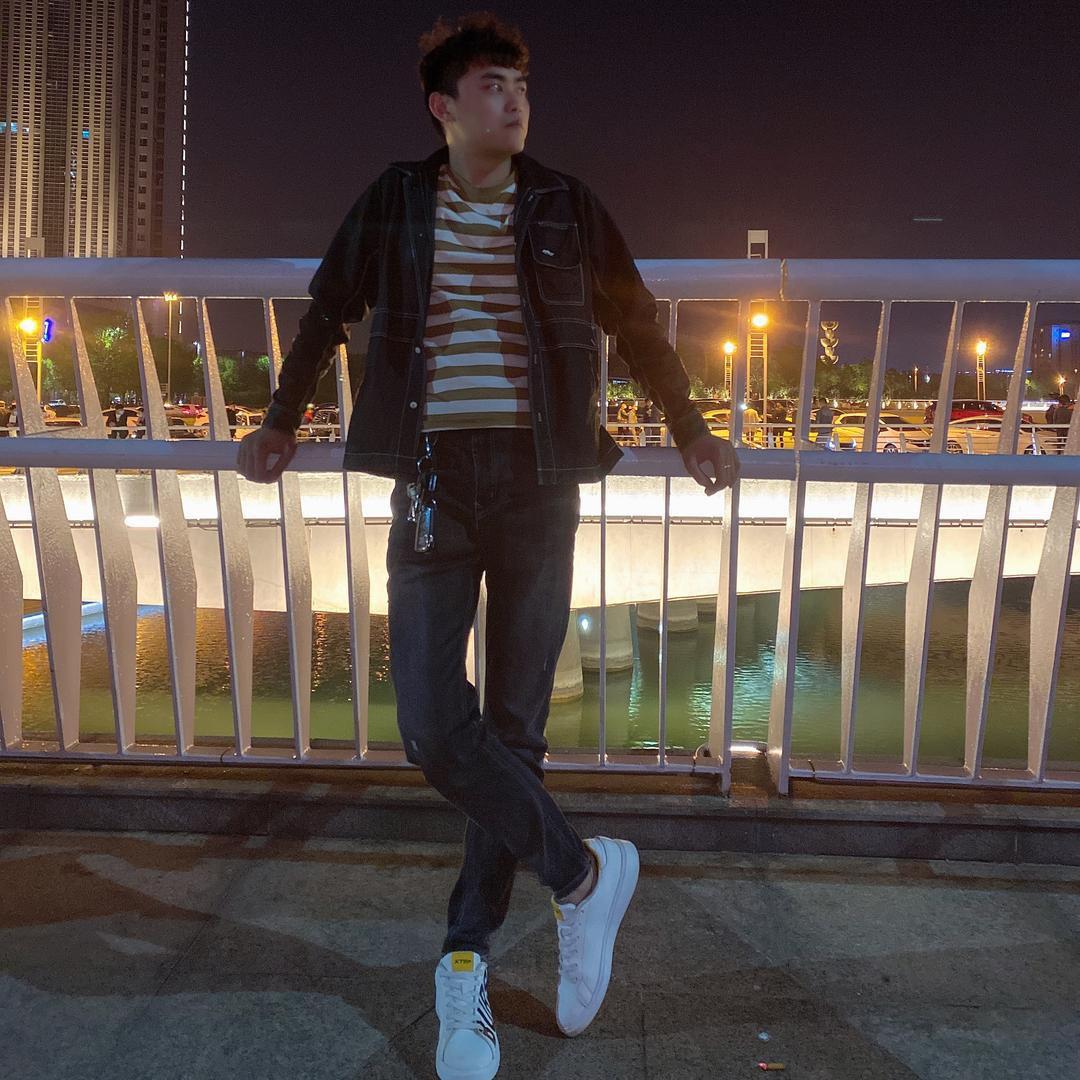 向晚ༀ
