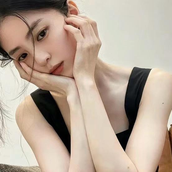 见你不用打腮红