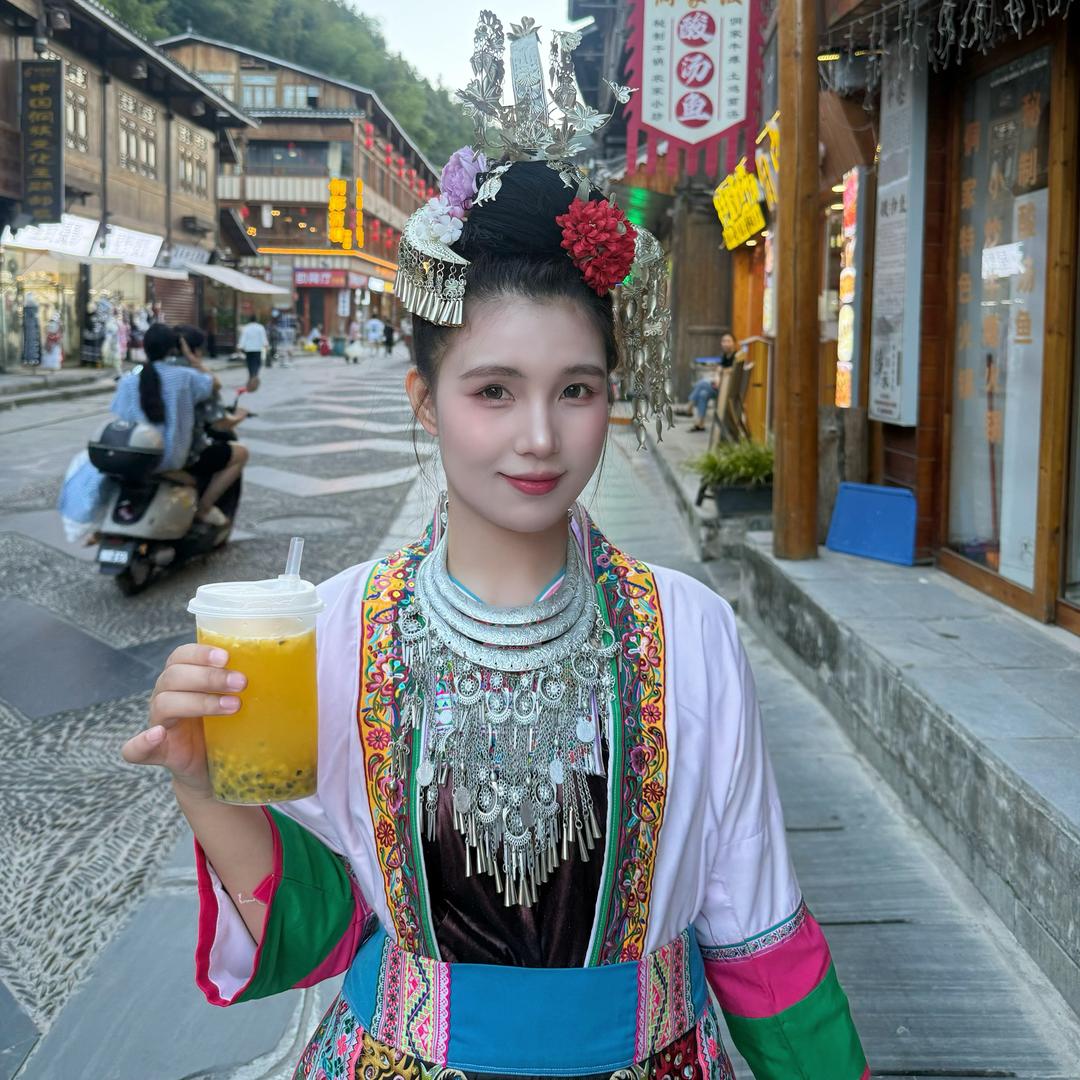 莫莫🌹