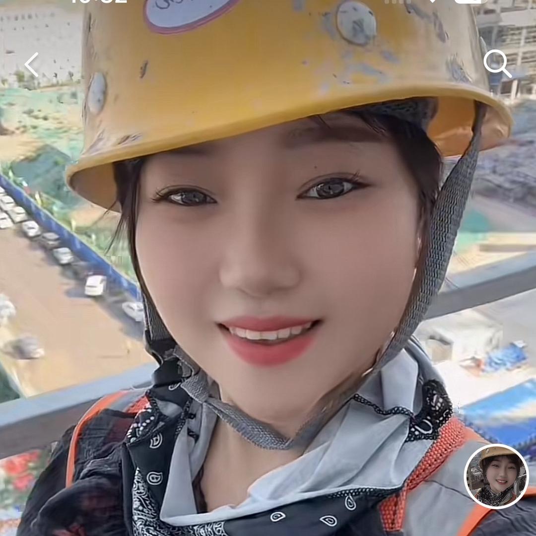 晶晶在工地