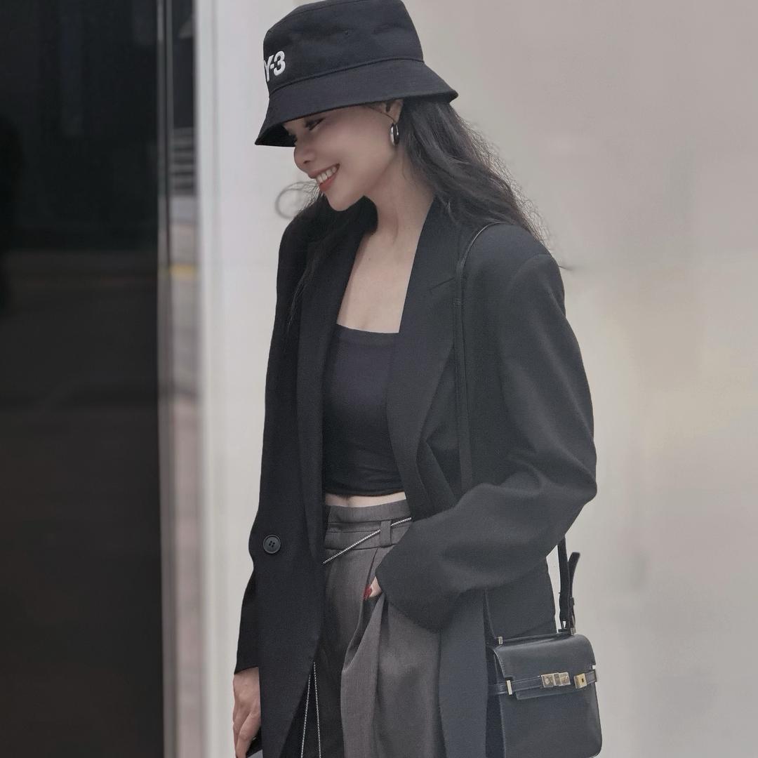 雪菲老板娘