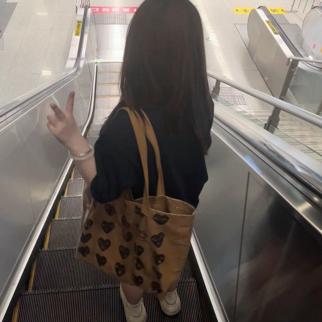 李美美🍑