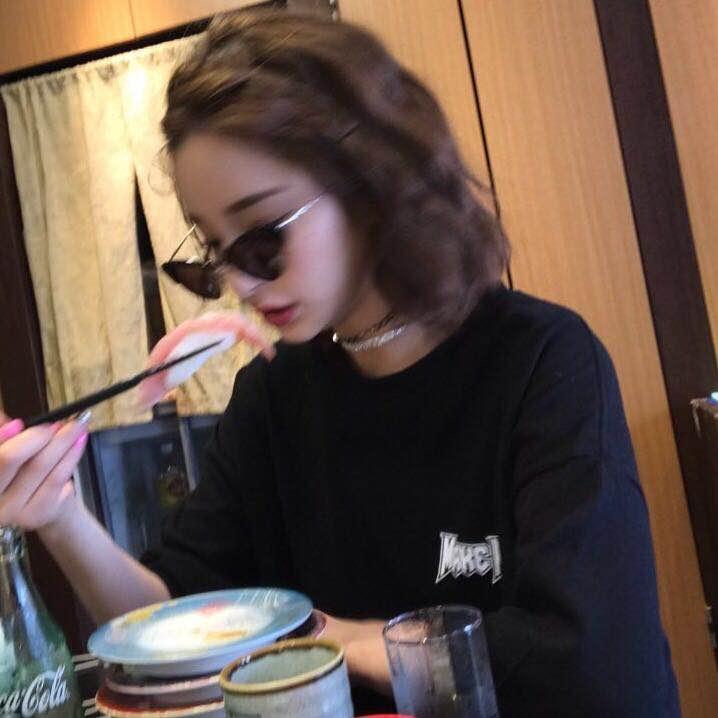 神秘的河边洗脚人🦶