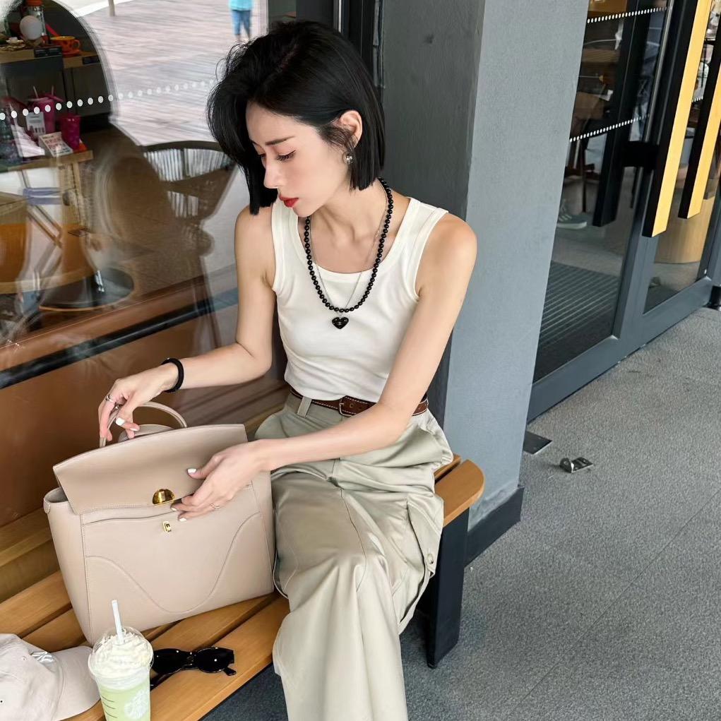 牛小宝的衣橱