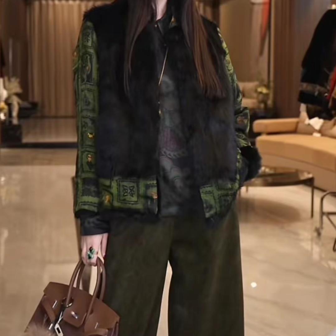 飞儿（直播精选日常穿搭分享）