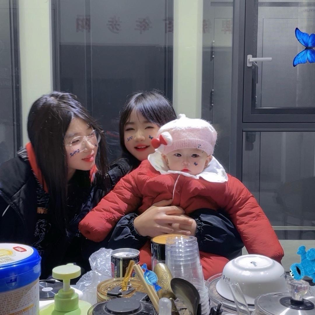 卖门窗～cute girl