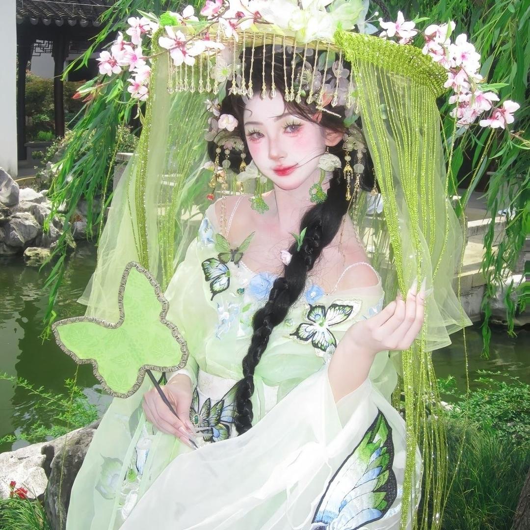 初寻旅拍(洪崖洞店)官方号