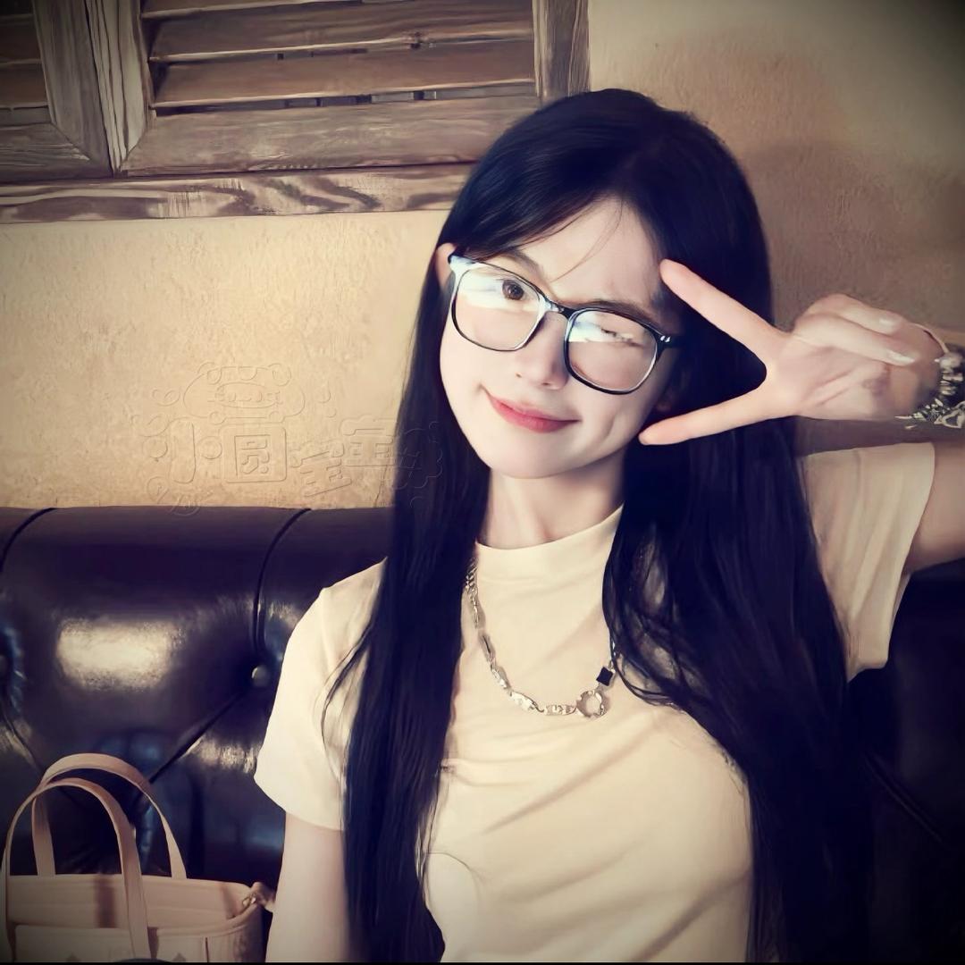 帅哭小美