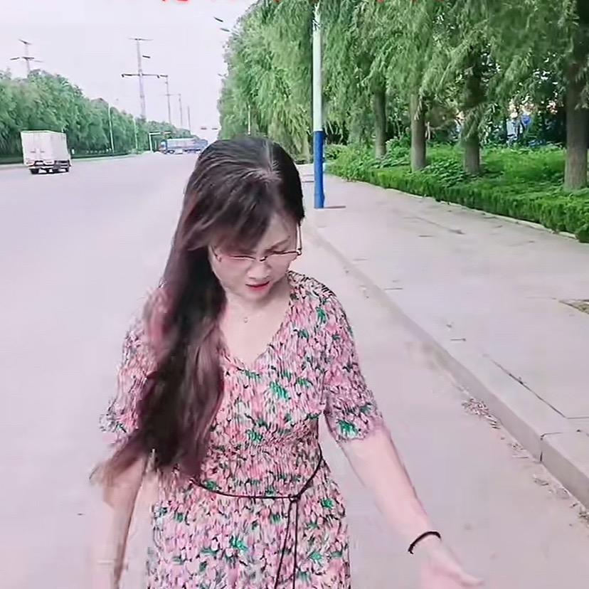 玲姐姐.