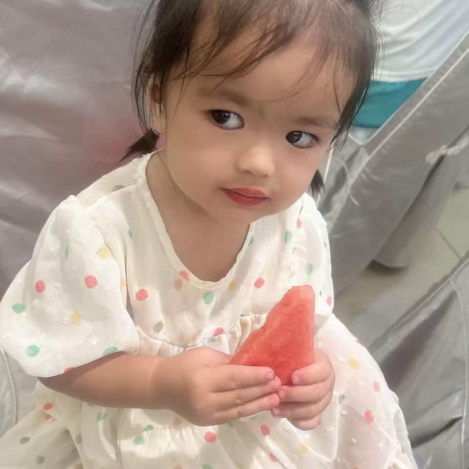 芮芮妈