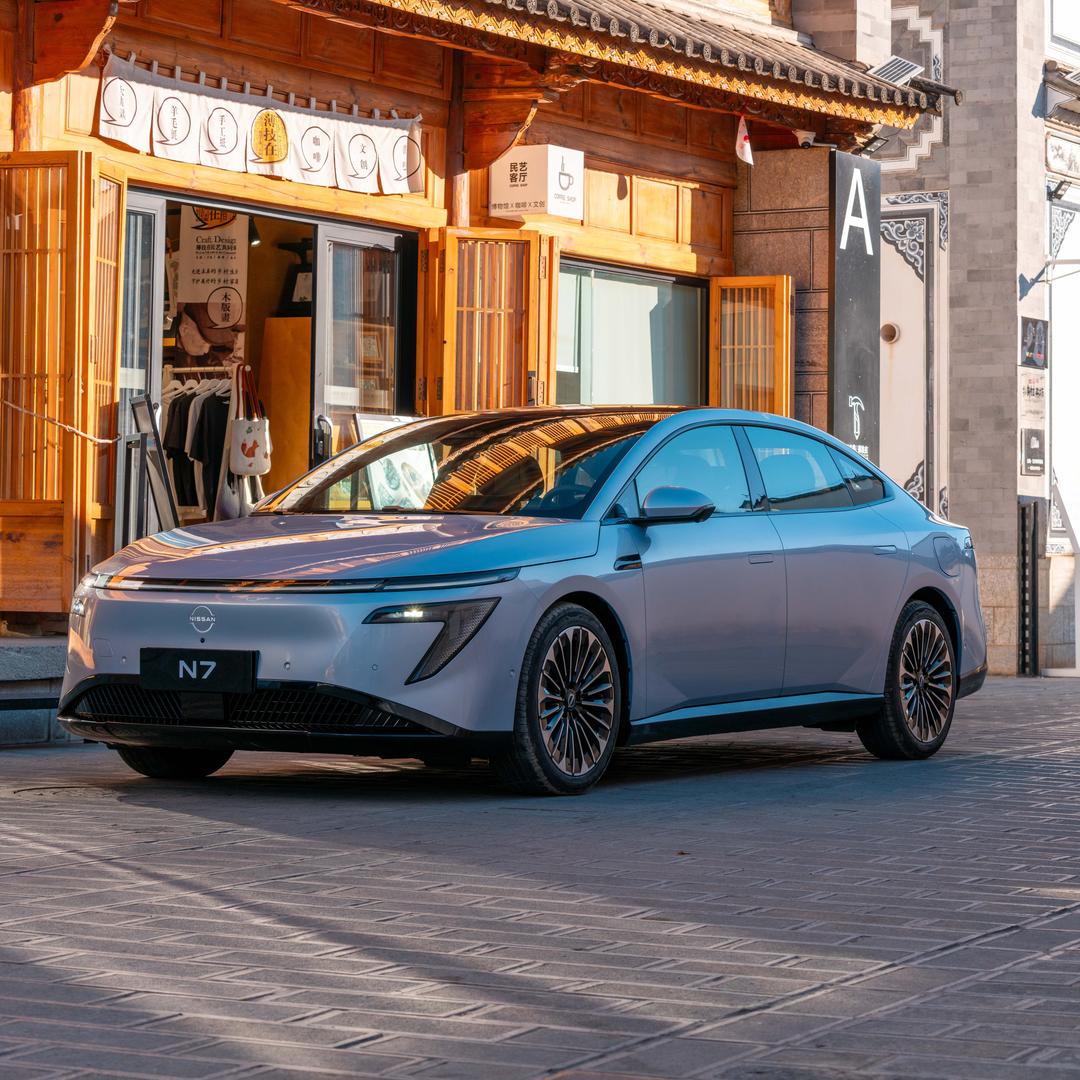 东风日产信阳威通专营店专用号