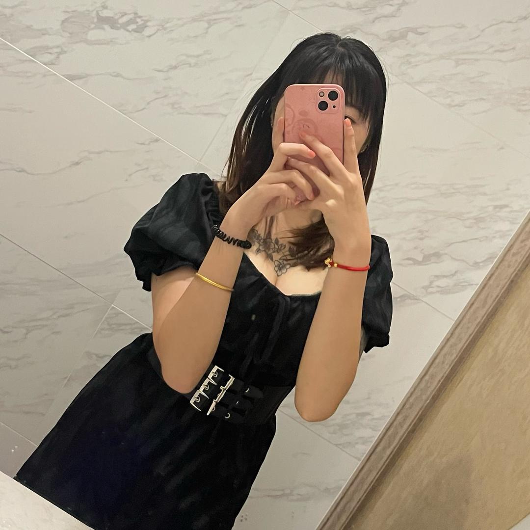 .翠花.