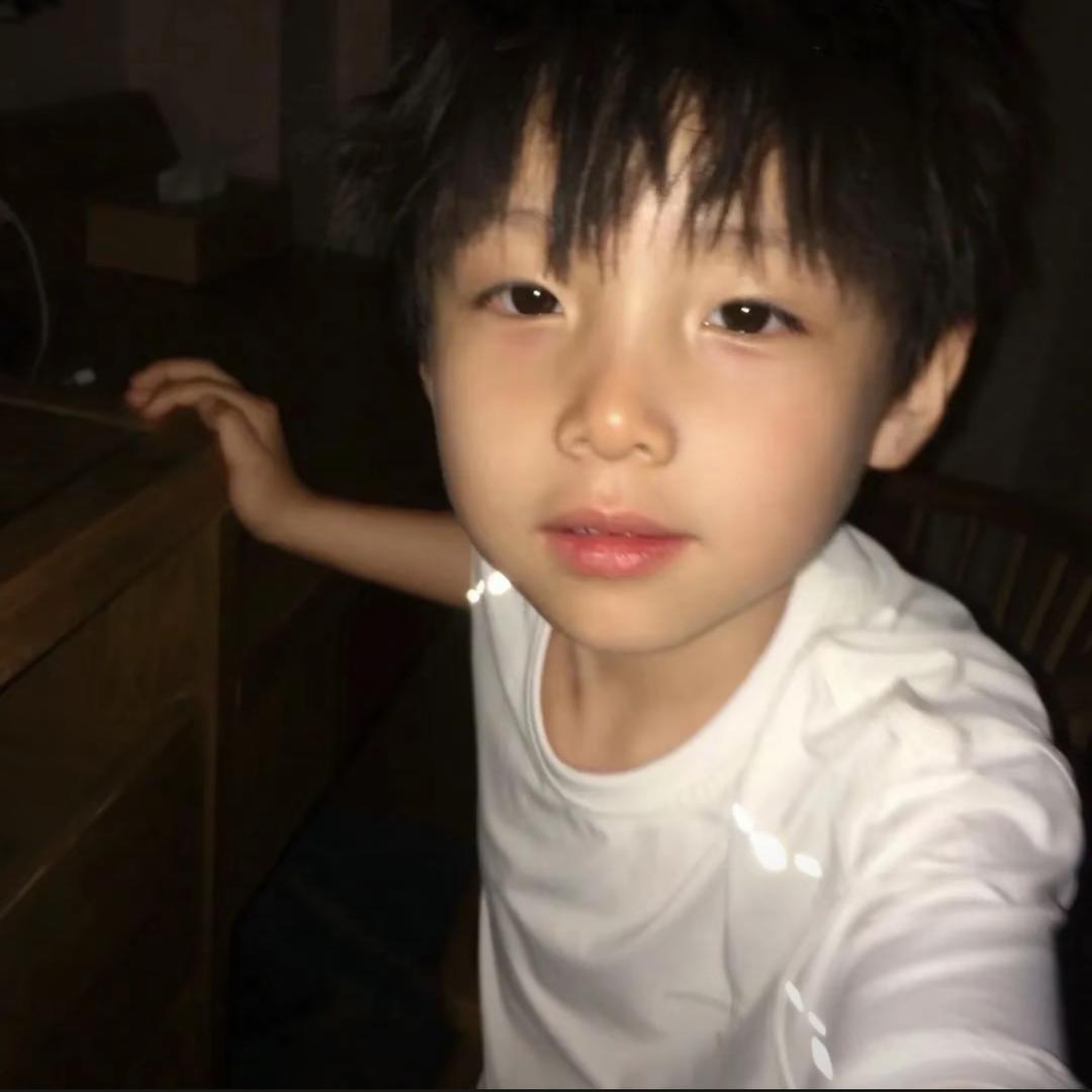 少生气_