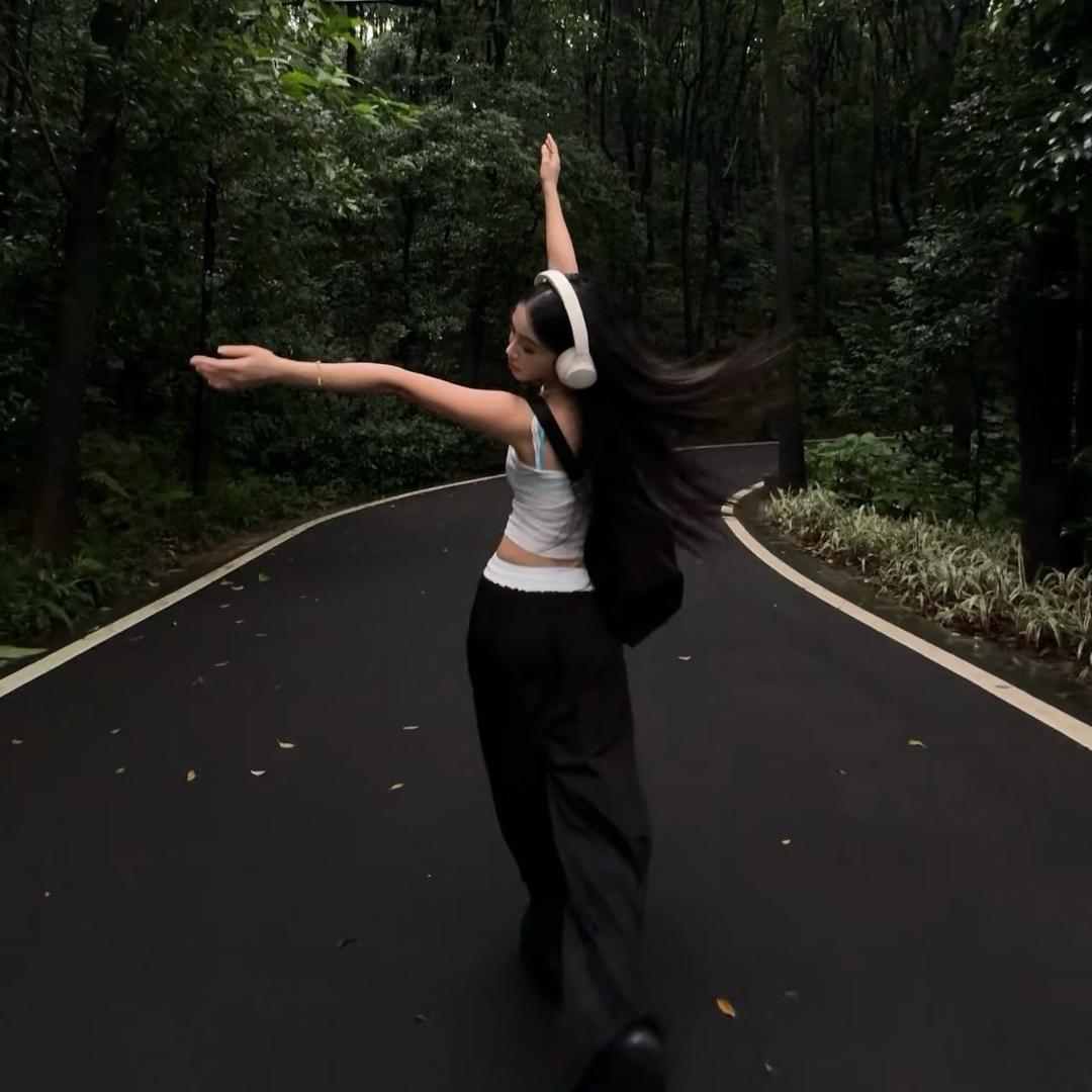林爽户外