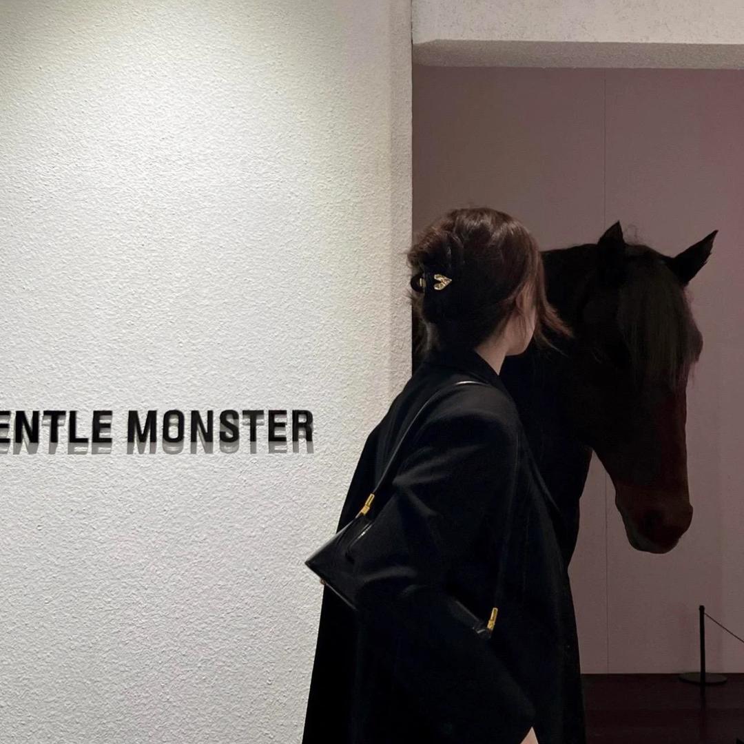 羽众不桐高端皮具