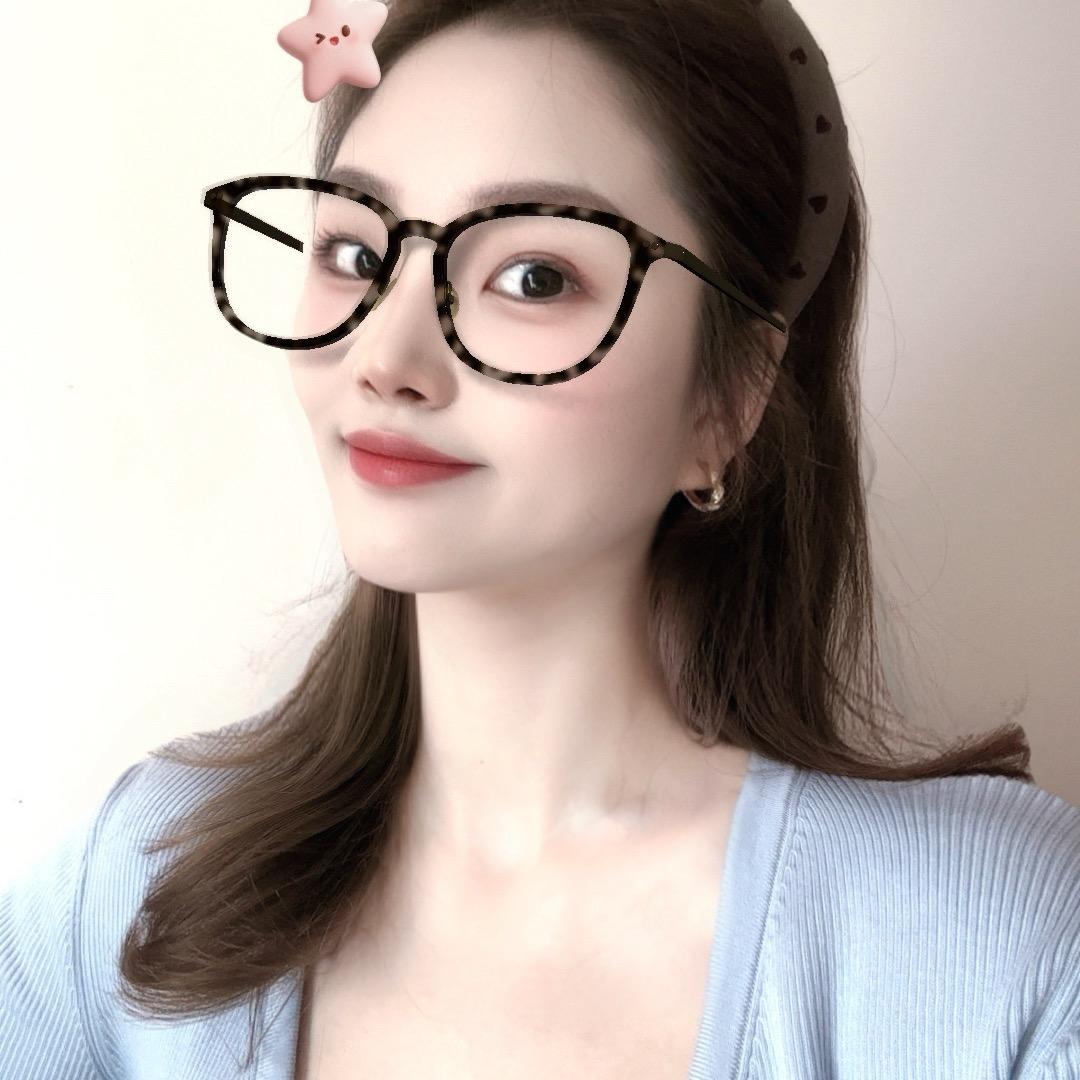 长不大的美女姐姐