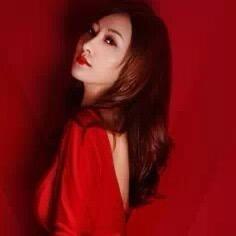 红色高跟鞋👠（请勿连赞）