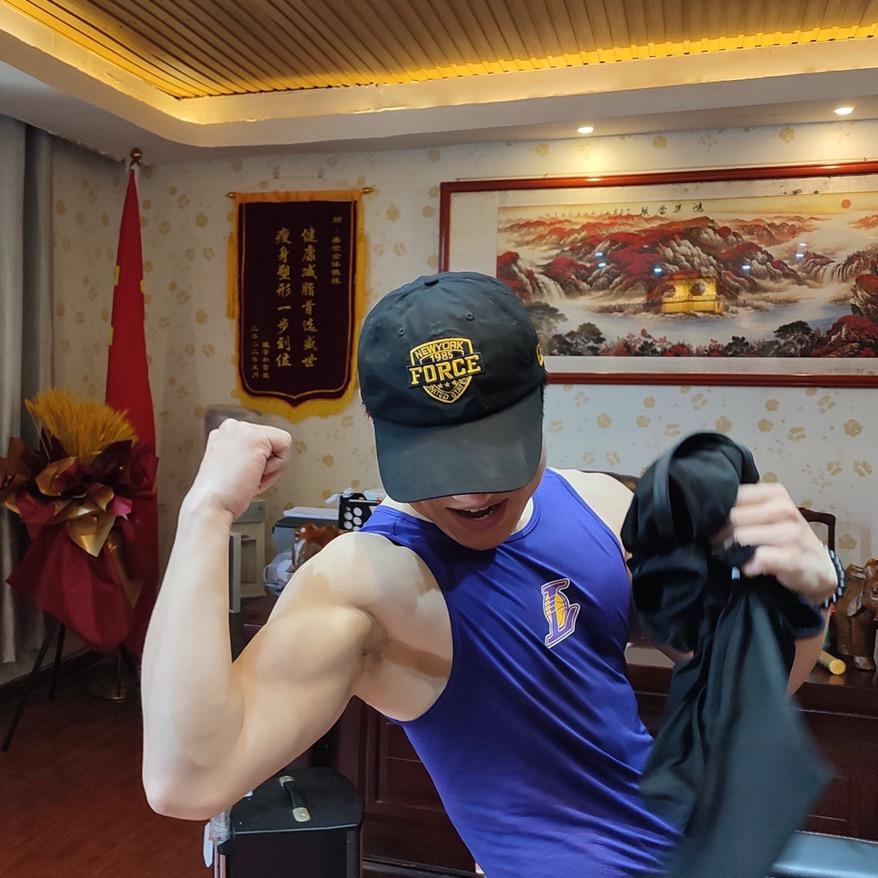 徐州盛世健身训练营（刘教练）