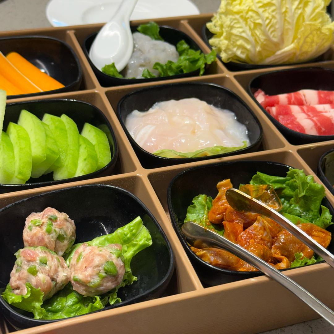 雄鹰和他的饲养员
