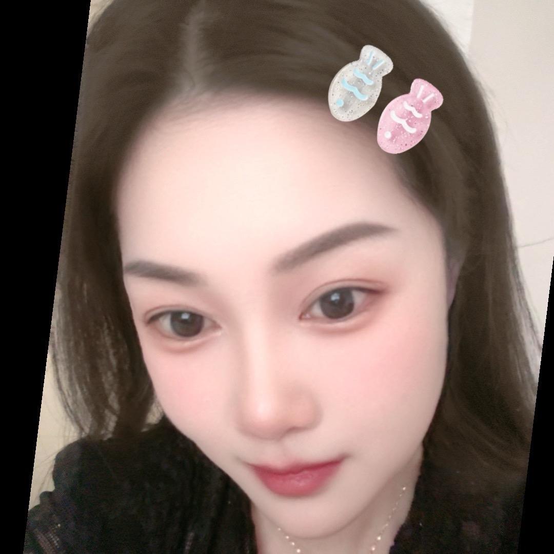 柴桑区梦金园三口之家