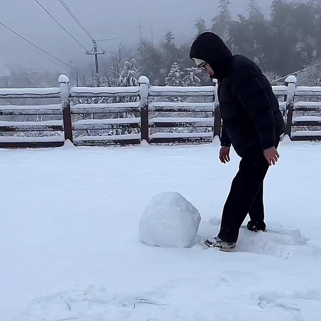 成翔五金:(李峰)