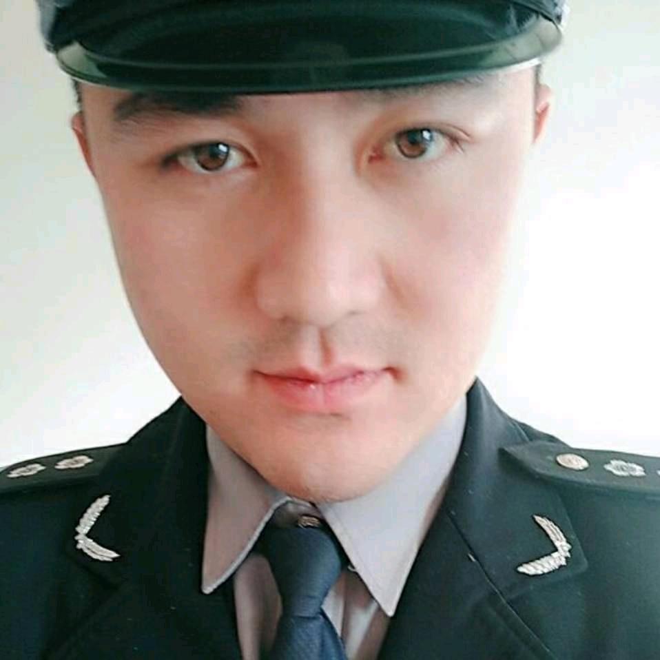 孤独的神