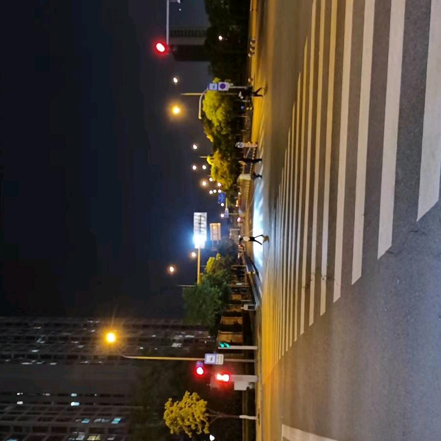 筒简单单