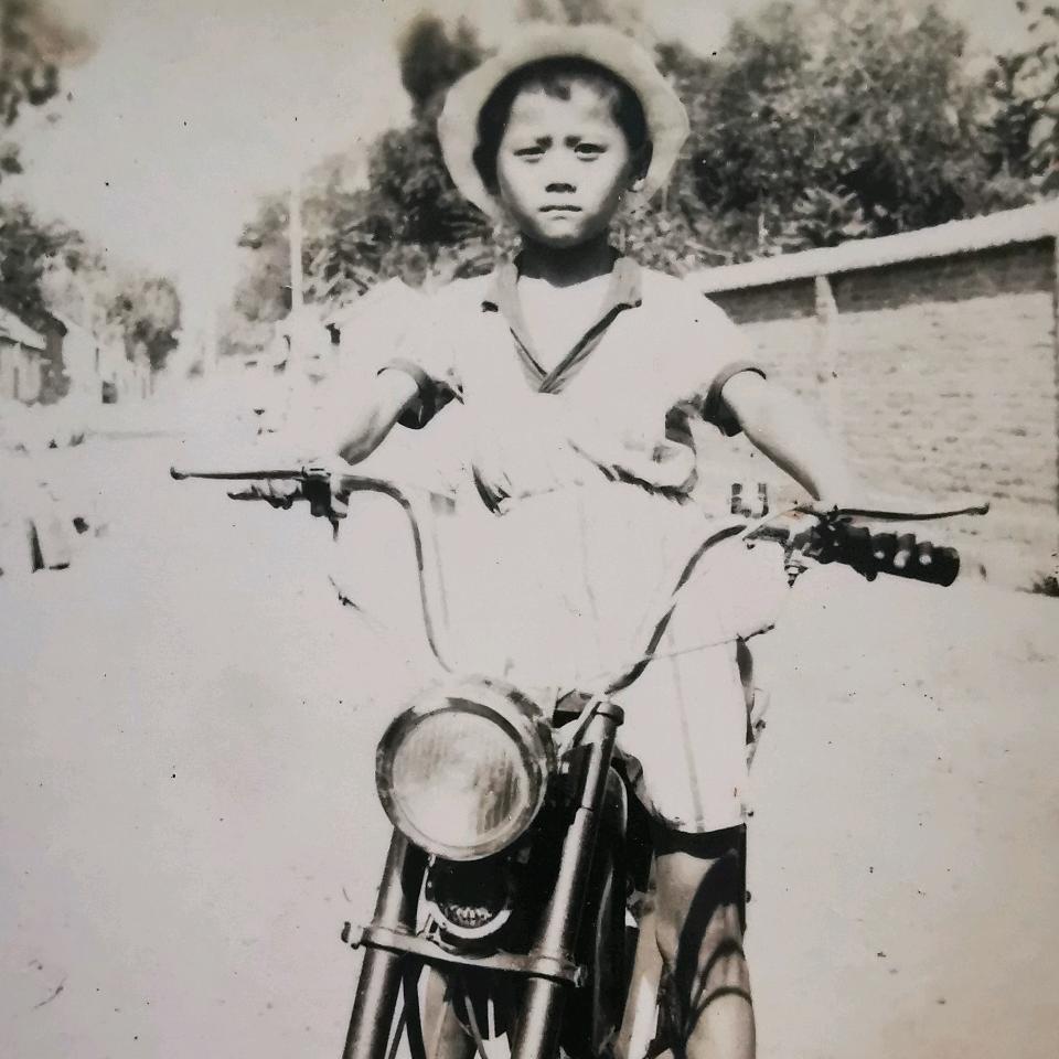 壮志凌云  