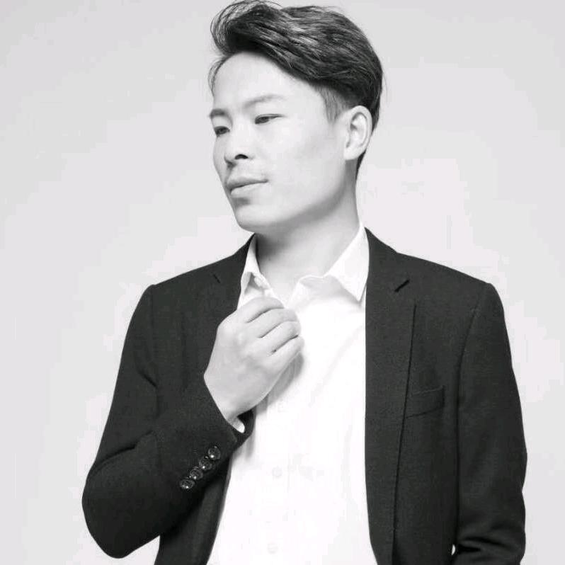 来凤减龄烫发发型设计