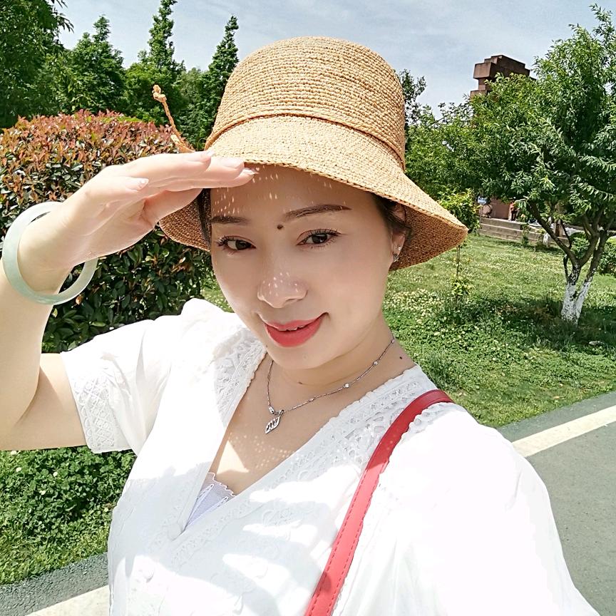 L.S  莎